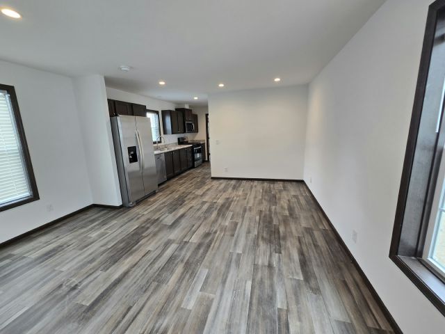 Building Photo - 365 Brutus Dr Rental