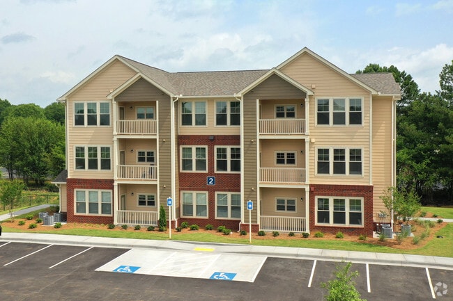 The Glen Apartments