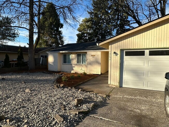 Photo - Your Newly Updated 3 Bed, 1 Bath Move-In Ready Home!