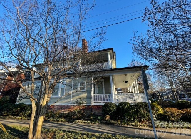 501 E Kingston Ave Unit E