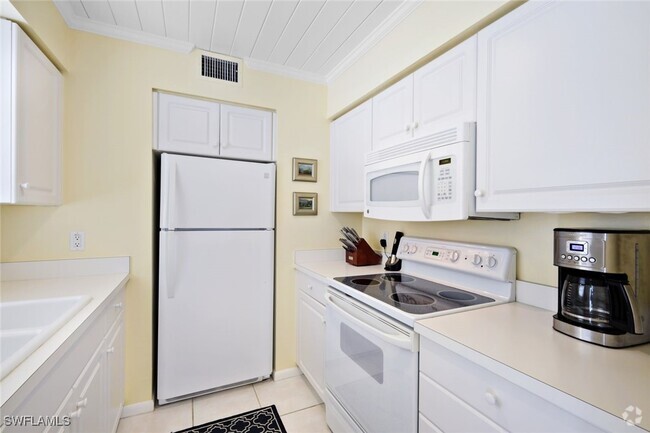 Building Photo - 286 4th St S Unit 203 Rental