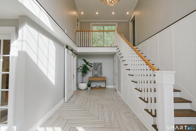 Photo - 50 1/2 Mountain Spring Rd