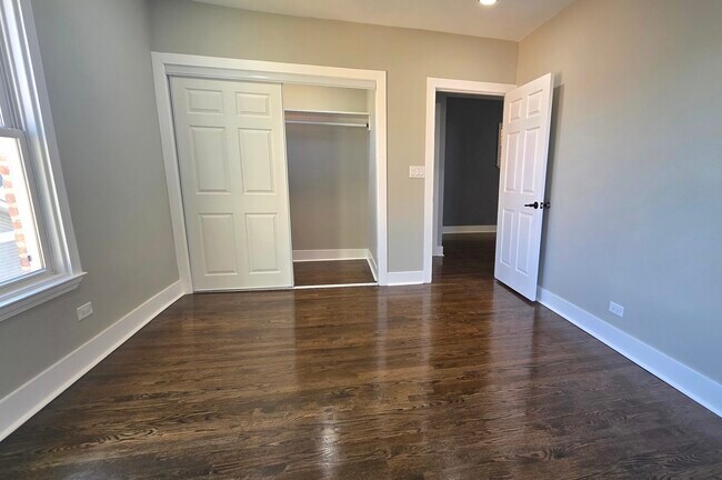 Photo - 3051 N Austin Ave Unit 2R