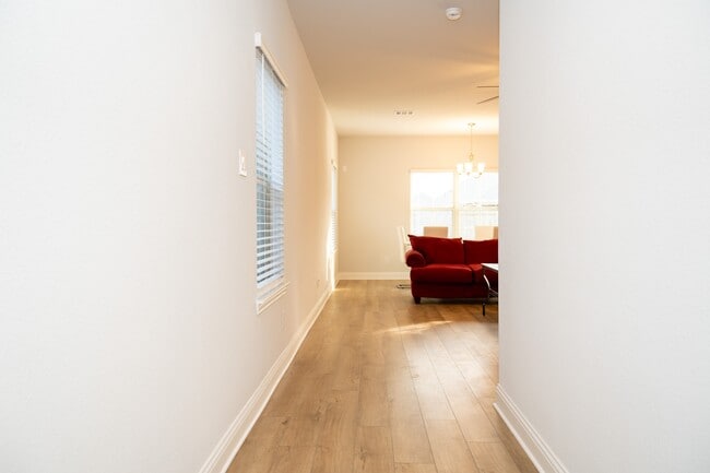 Photo - 409 Aurora Creek Ln