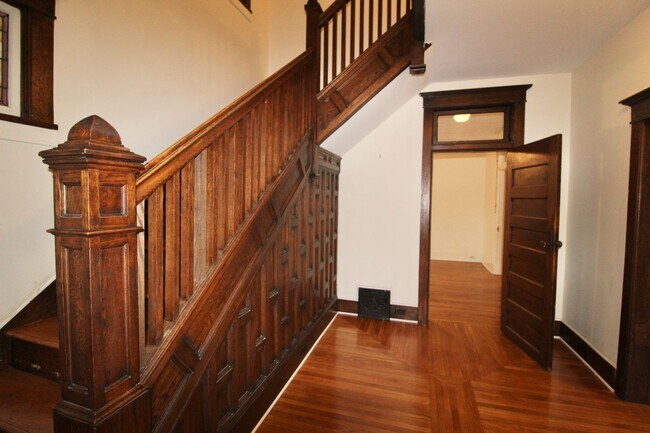 217 Old South High St