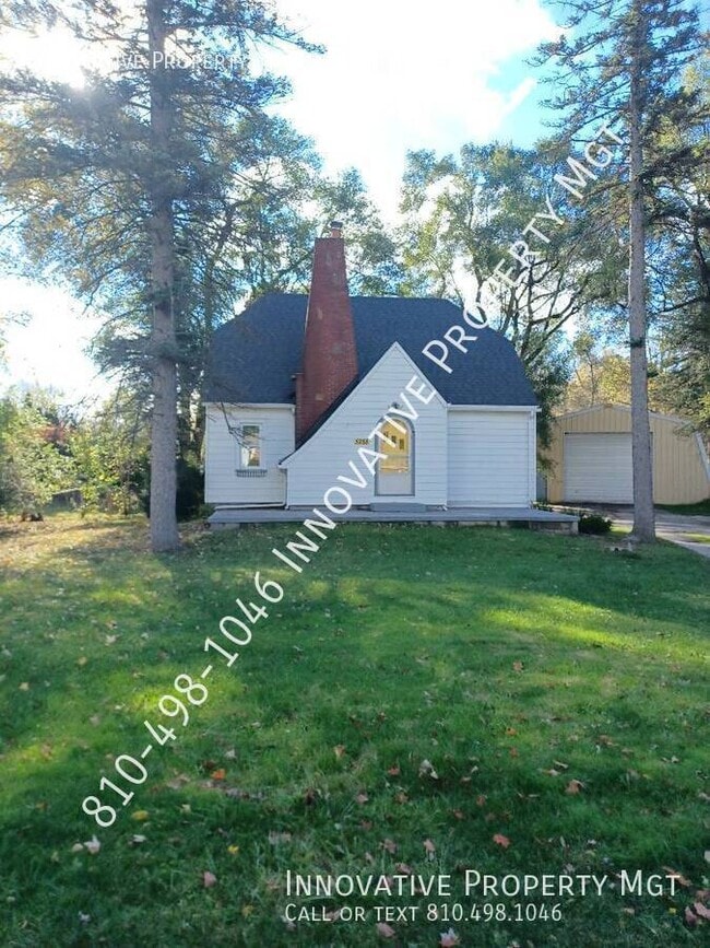 Building Photo - 5288 Richfield-