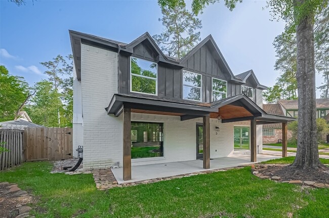 Building Photo - 3 Roserush Ct