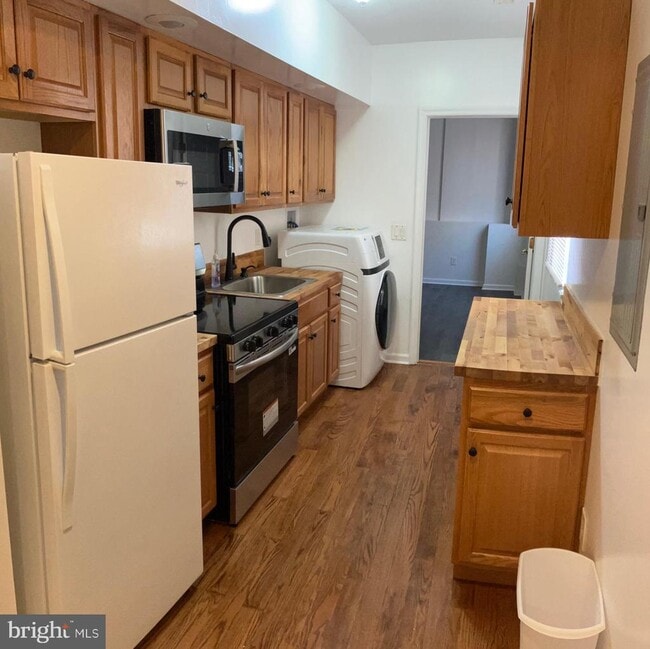 Photo - 1109 S 23rd St Unit 1R