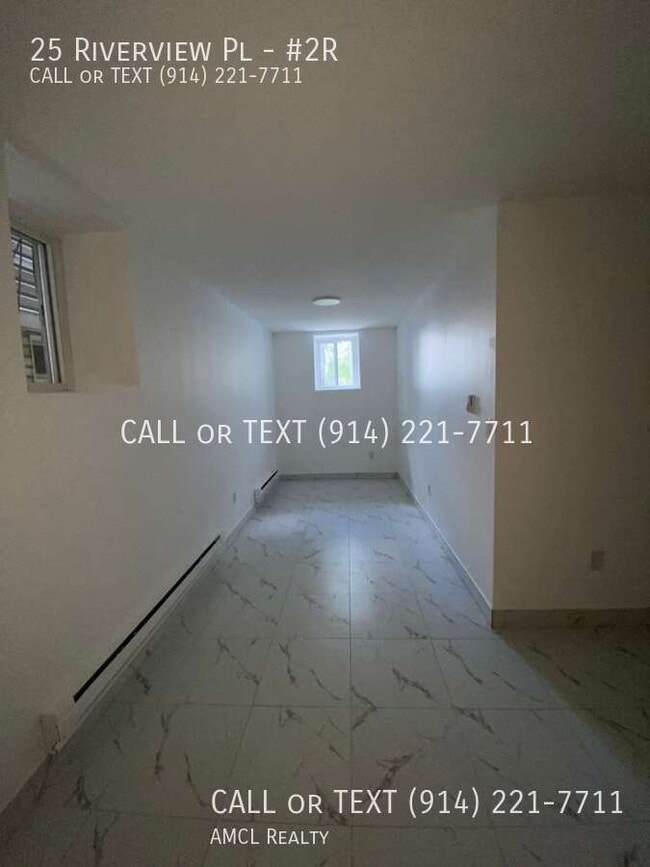 Photo - 25 Riverview Pl Unit #2R