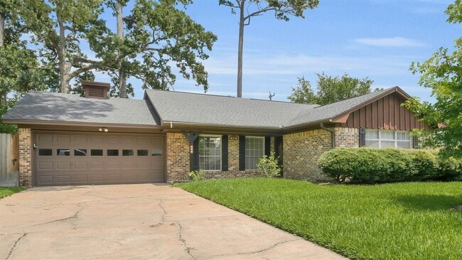 Building Photo - 442 Mignon Ln