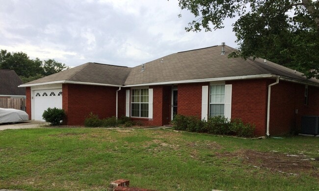 Photo - 4535 Parkwood Ln E