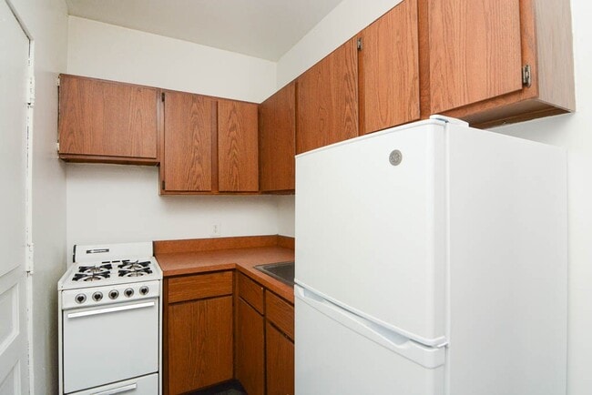 Photo - 3024 N Halsted St Unit B4