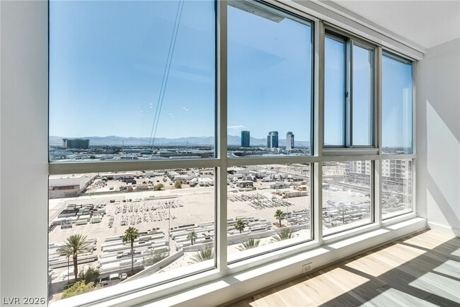 Photo - 4575 Dean Martin Dr Unit 1004