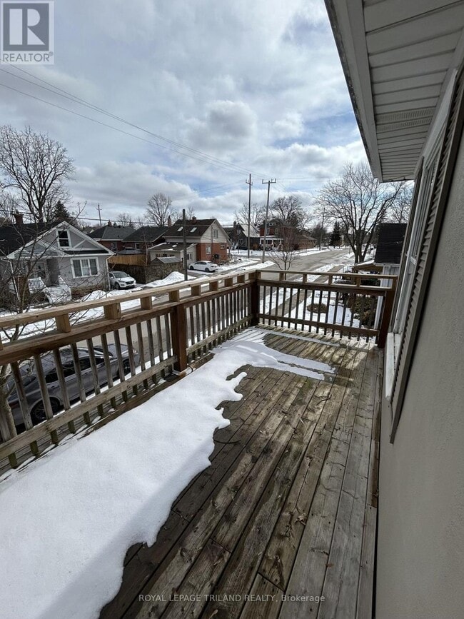 Photo - 7 MacKay Ave