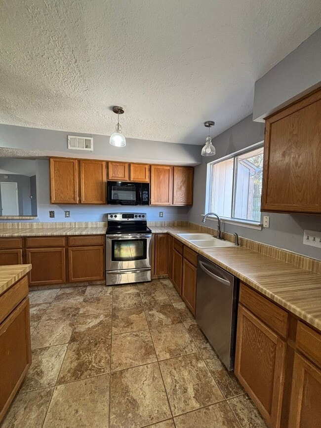 Photo - 3347 Silverside Dr
