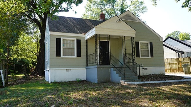 Photo - 1401 Alamo St