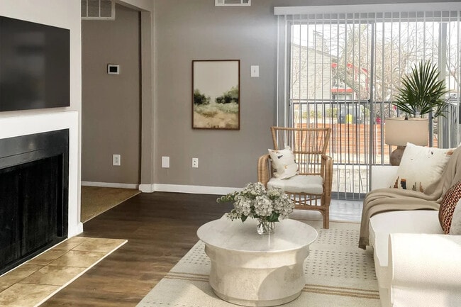 Photo - Suncrest Apartments