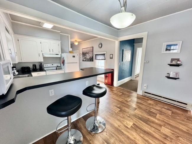 Photo - 23 Mechanic St Unit 2