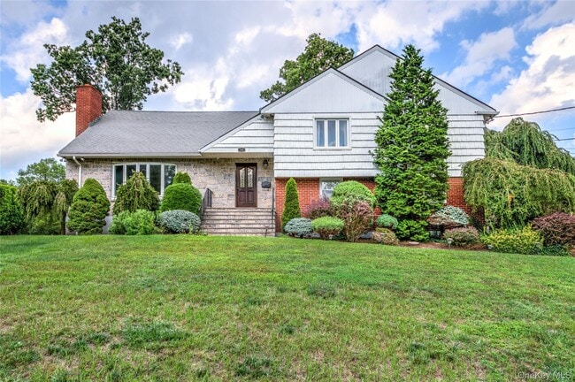 Building Photo - 14 Dimsdale Dr