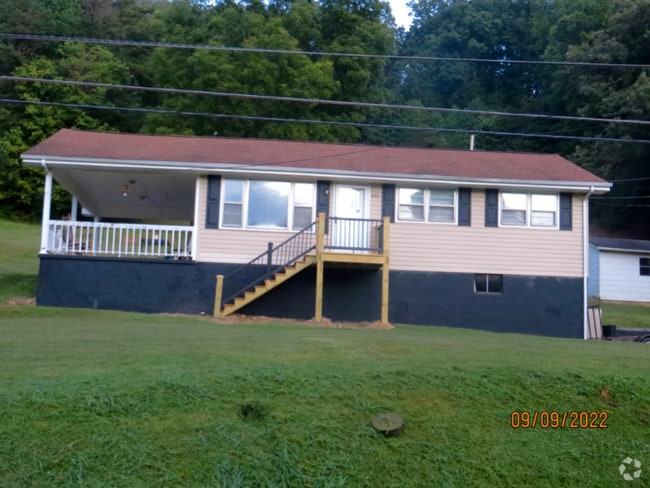 Building Photo - 337 Lucy Rd Rental