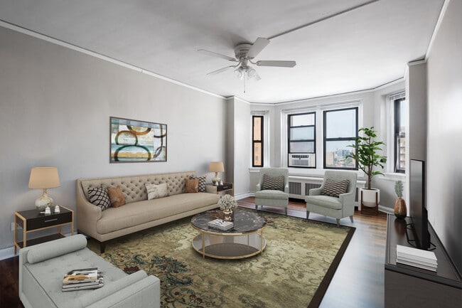 Living Area - Westbury Rental