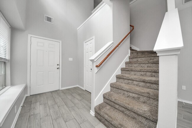 Photo - 16850 Brooktondale Ct