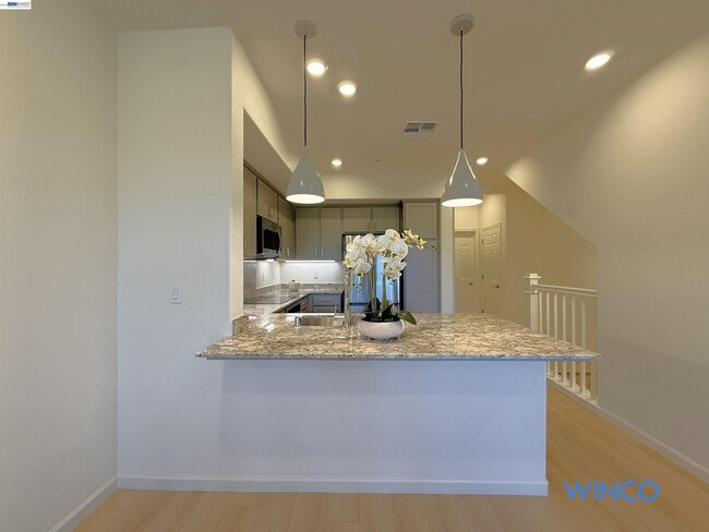 Photo - 3810 Norbridge Ave