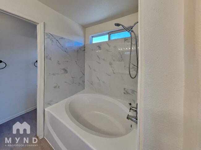 Photo - 244 Wilted Jasmine Ct