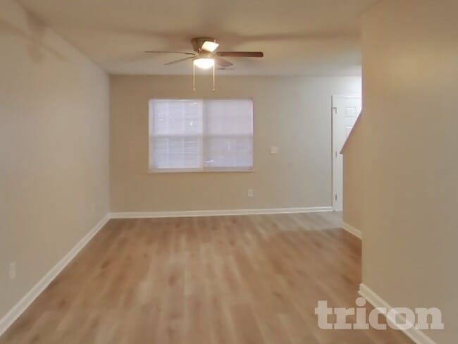 Photo - 131 Quiet Grove Dr
