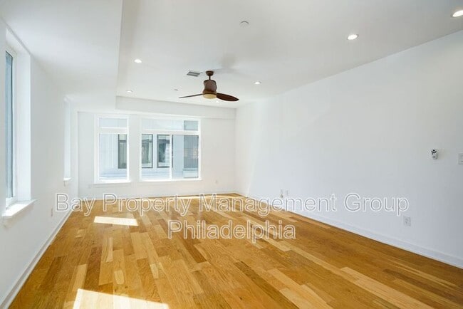 Photo - 1326 N Mascher St Unit N