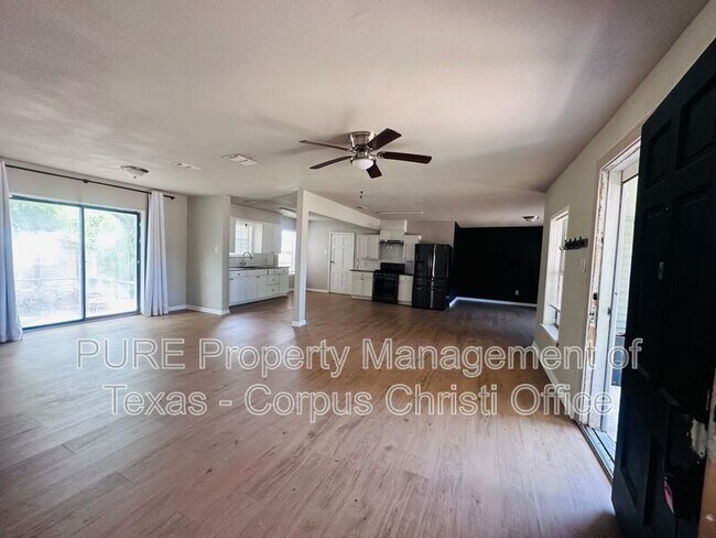 Photo - 1325 Tyler Ave