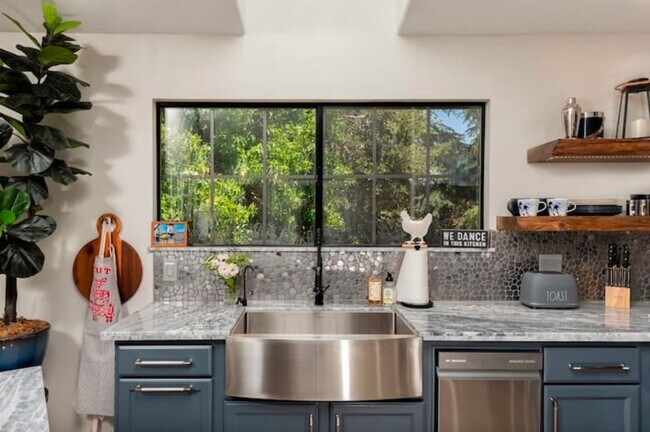 Photo - 1219 Deer Trail Ln Unit 1219