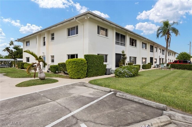 Building Photo - 4802 Tudor Dr Unit 210 Rental