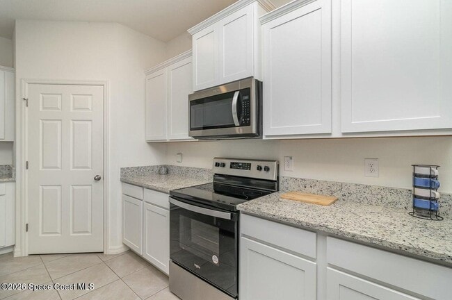 Photo - 1883 Farmhouse Rd SE