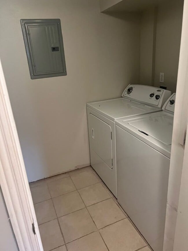 Photo - 607 E 2750 N Unit Bsmt