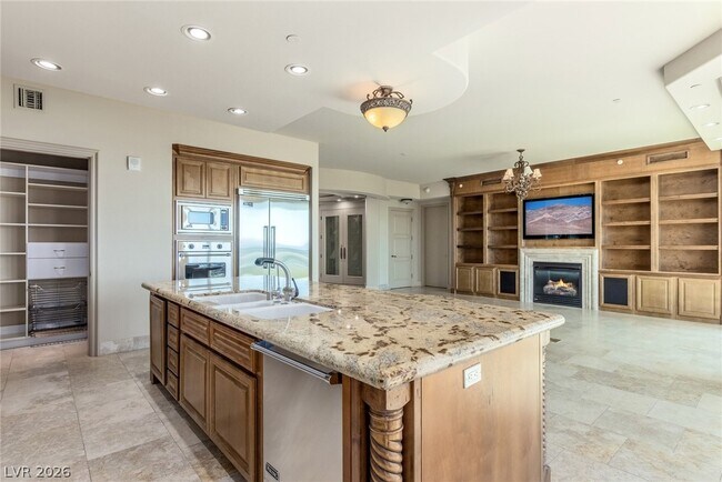 Photo - 9103 Alta Dr Unit 703