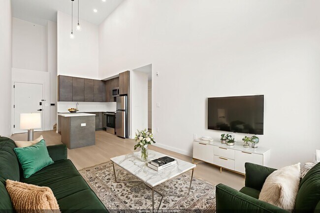 Building Photo - 1 Mallory Ave Unit 501