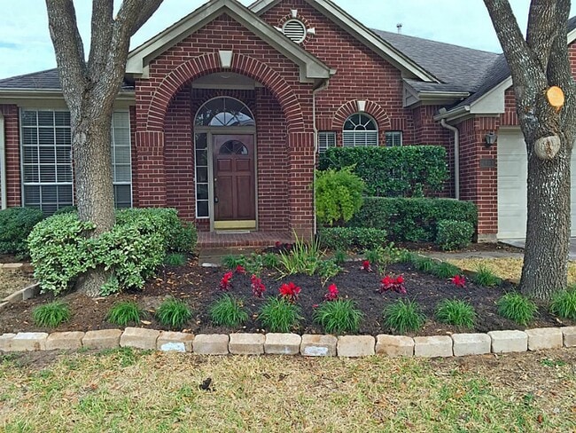 Photo - 7411 Orchard Hills Ln