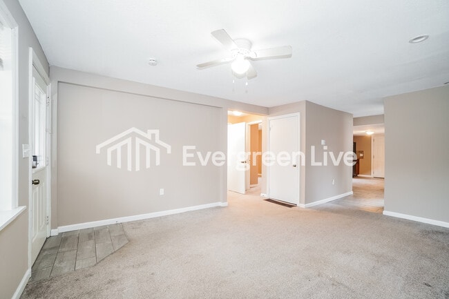 Photo - 2638 S 5th St