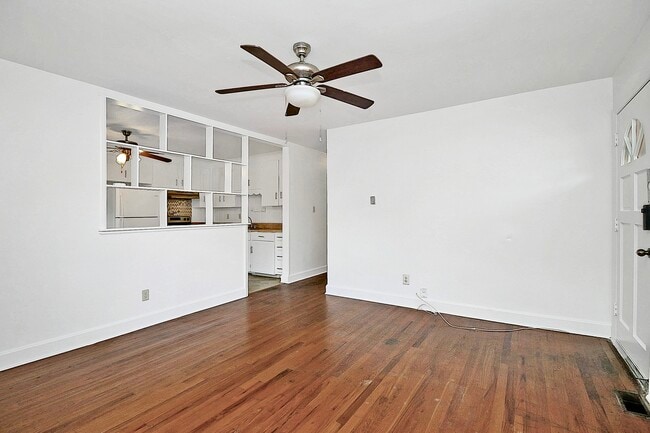 Photo - 4401 Ridgeley Dr