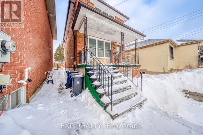Photo - 82A Birchmount Rd
