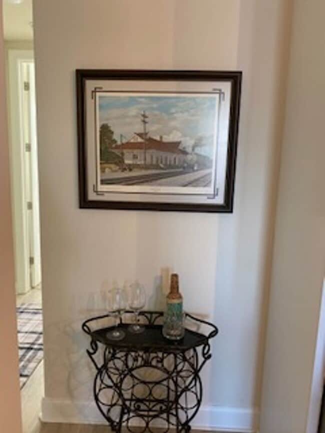 Photo - Furnished luxury riverfront condo for rent