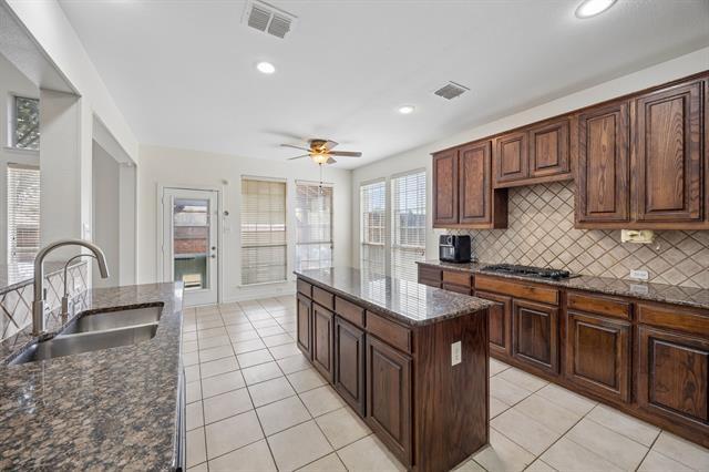 Photo - 1608 Wagon Wheel Dr
