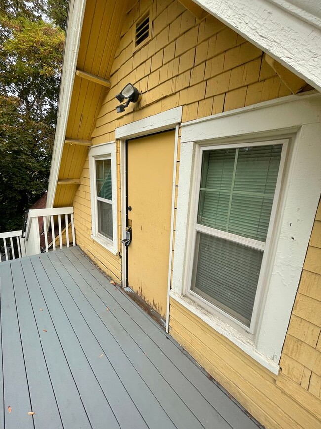 Photo - 1612 W 7th Ave Unidad Upper