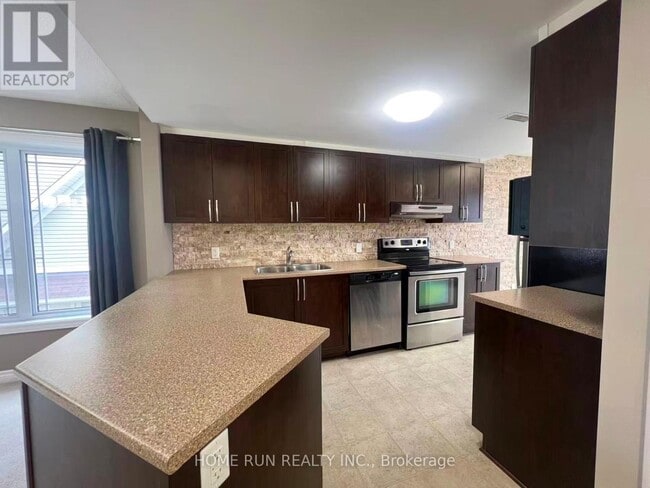 Photo - 578 Chapman Mills Dr