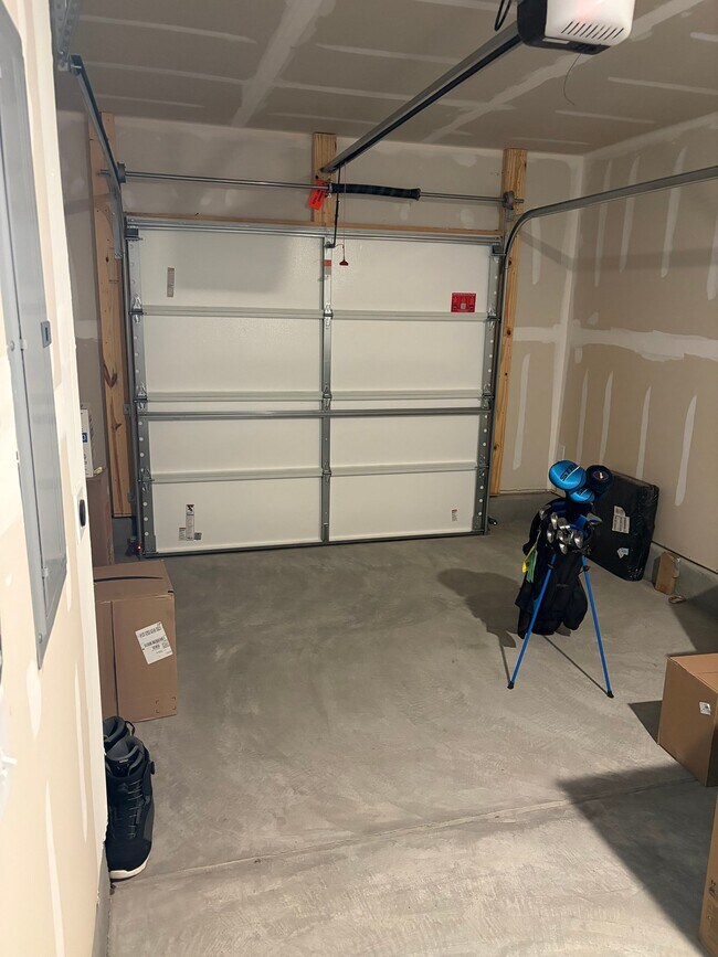 Photo - 3210 Gypsum Dr
