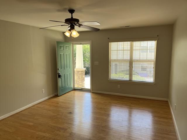 15 Singleton Ln