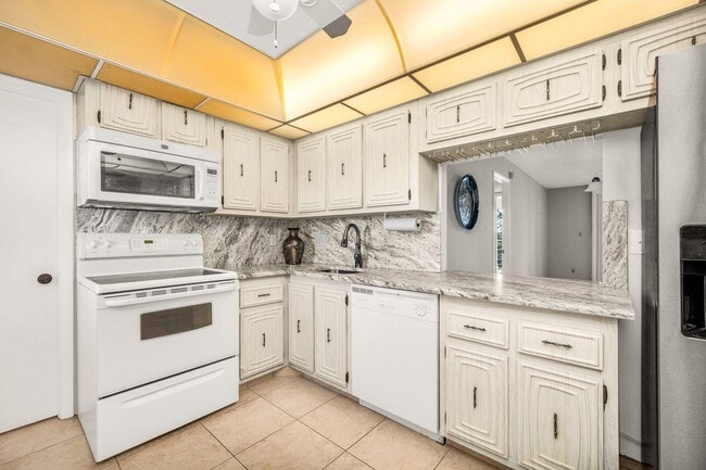 Photo - 6461 NW 2nd Ave Unit 403