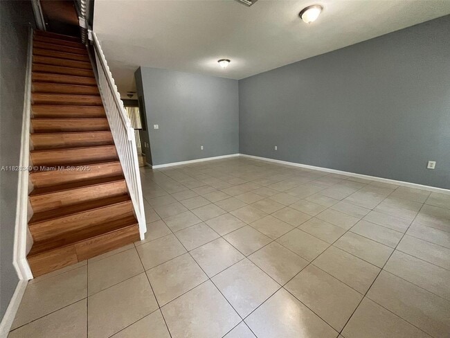 Photo - 2539 SW 82nd Ave