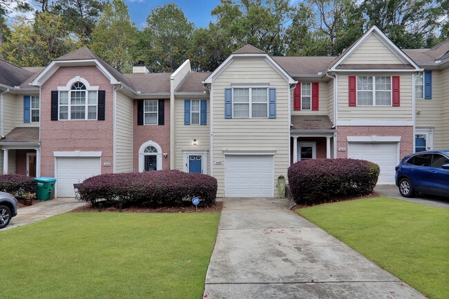 Building Photo - 5640 Terremont Cir